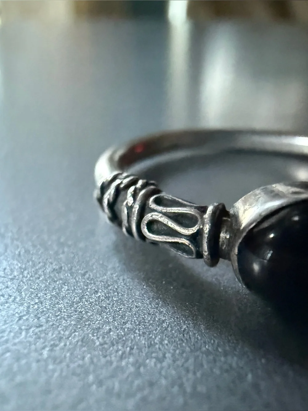 Vintage 925 Sterling Silver Garnet Cabochon Ring Size 9